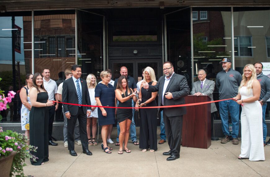 Community of Zanesville Celebrates Opening of The Downtown Exchange